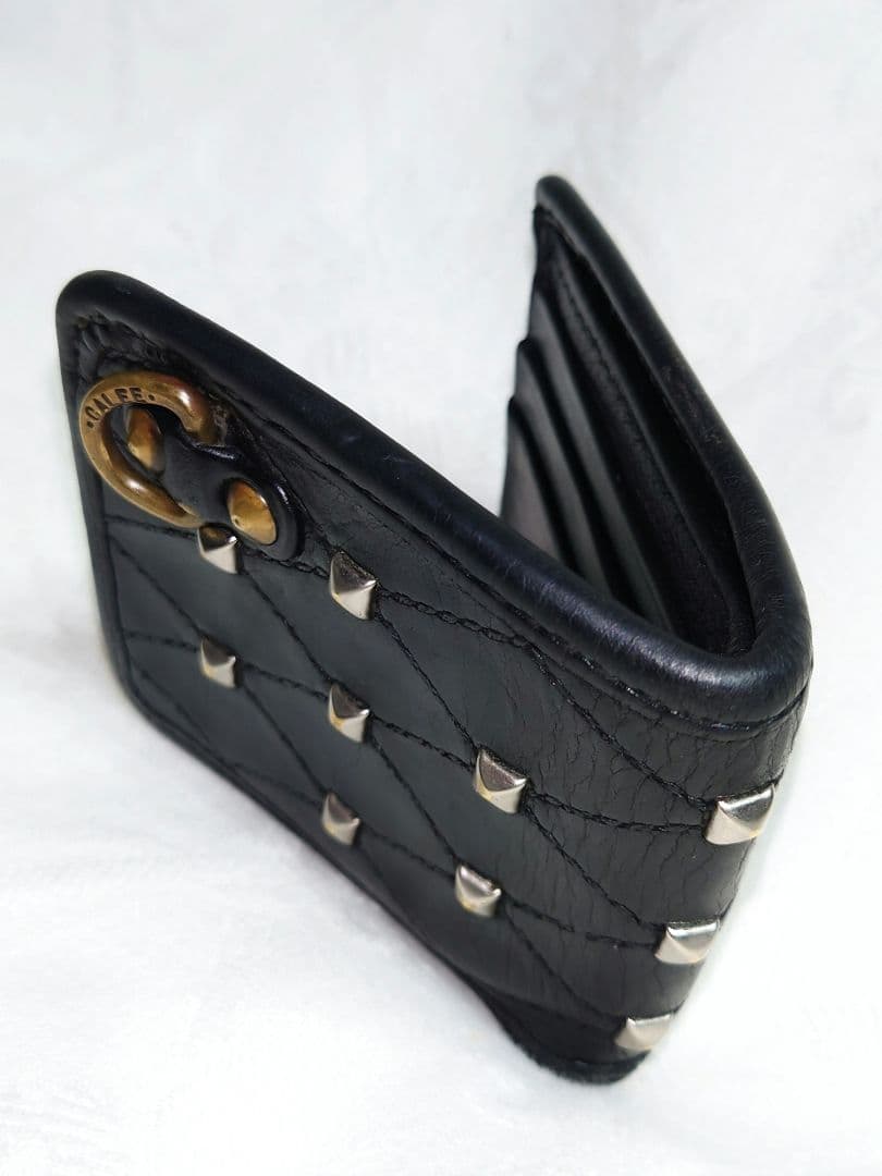 CALEE 2つ折り財布 スタッズ ダイヤモンドステッチ