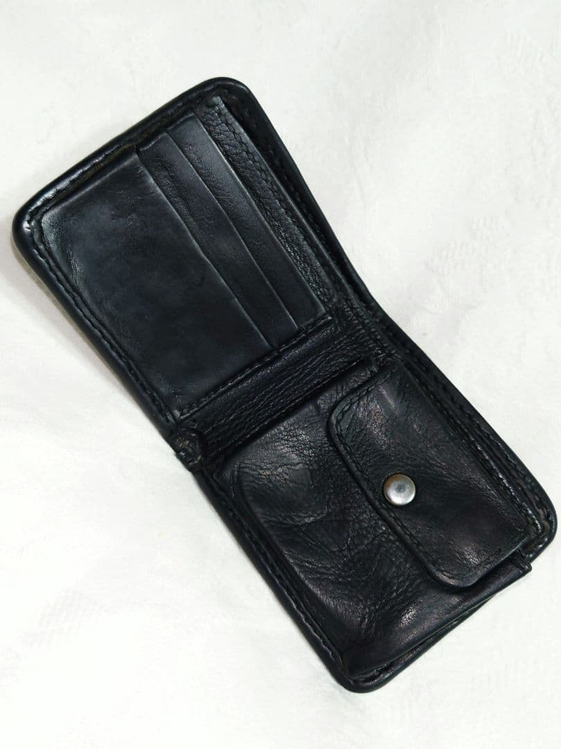 CALEE 2つ折り財布 スタッズ ダイヤモンドステッチ