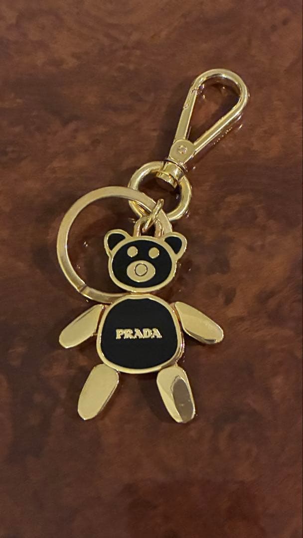 PRADA キーホルダー