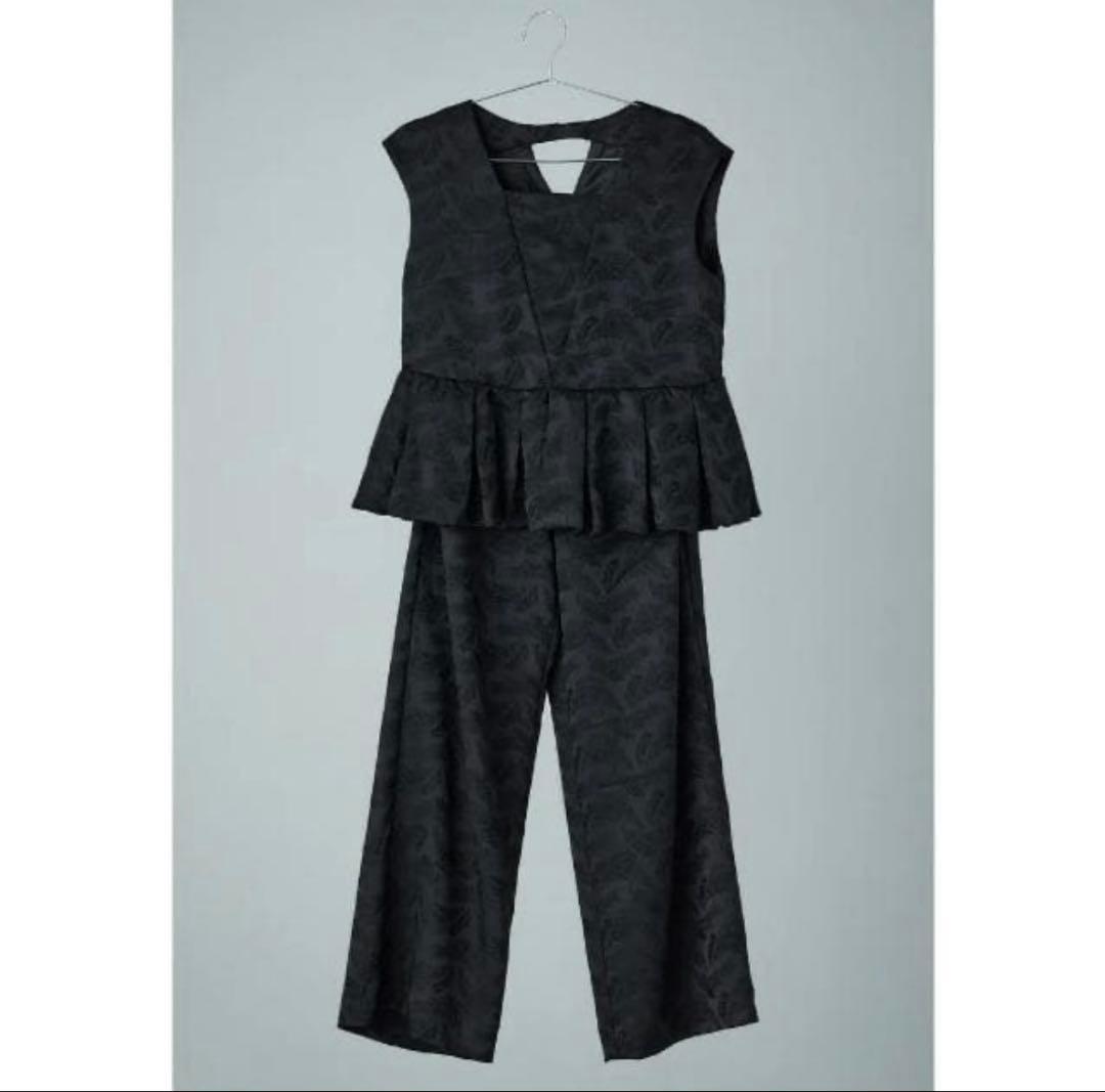 niana（ニアナ）ペプラムセットアップドレス ワイドパンツ 結婚式 ペプラム