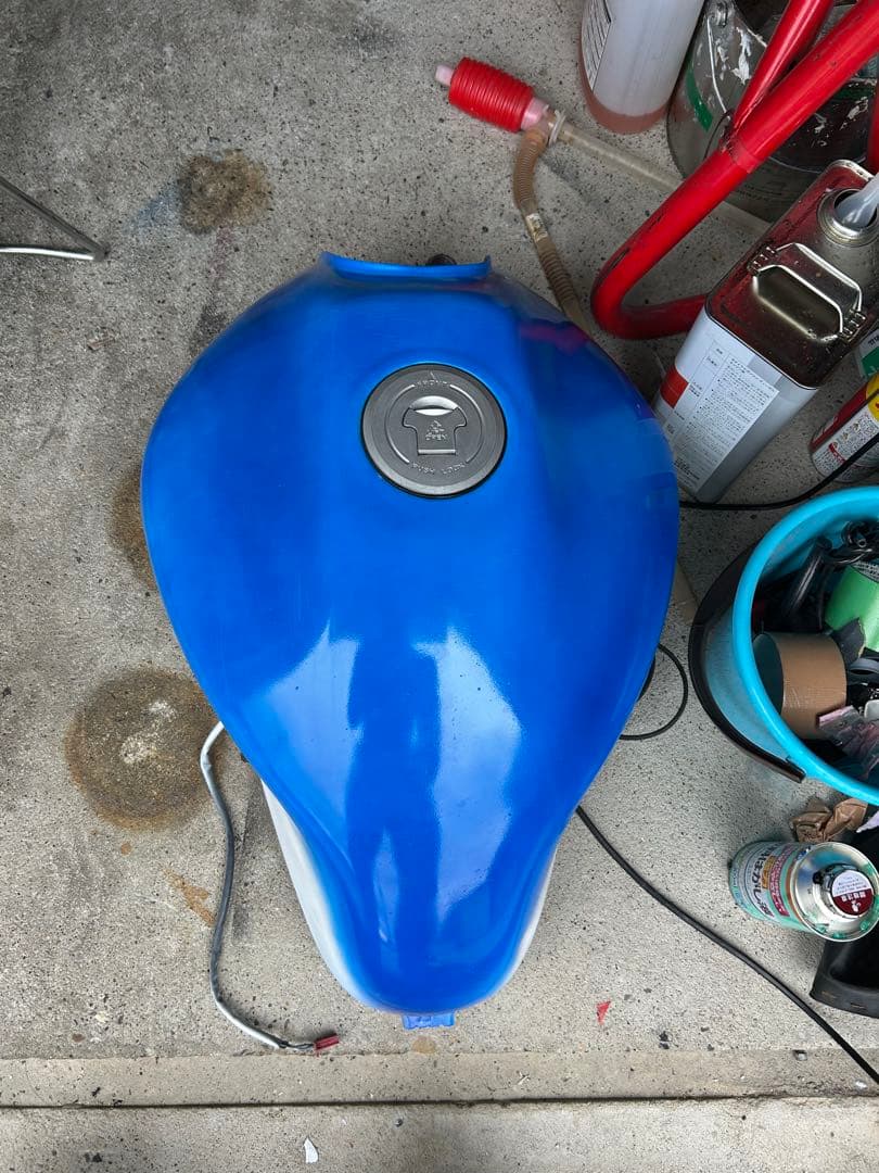 ホーネット250タンク