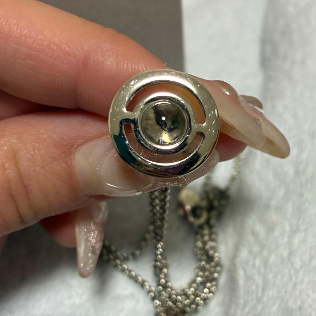 アクセサリー Vivienne Westwood New Petite Orb Pendant