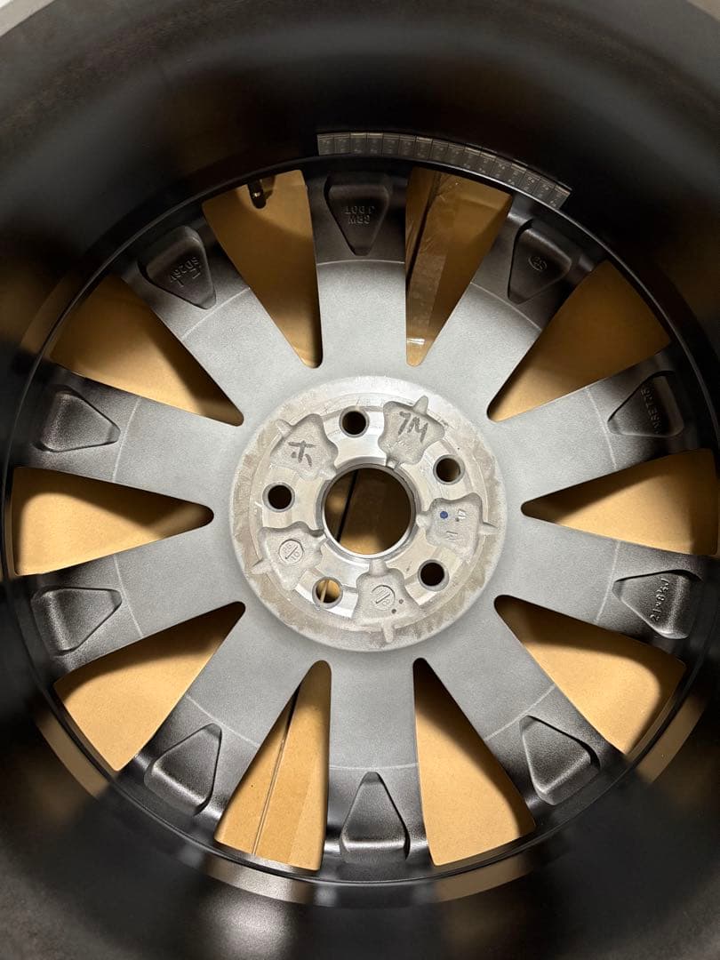 トヨタ　クラウンスポーツ　ホイール4本　新車納車前外し　21インチ