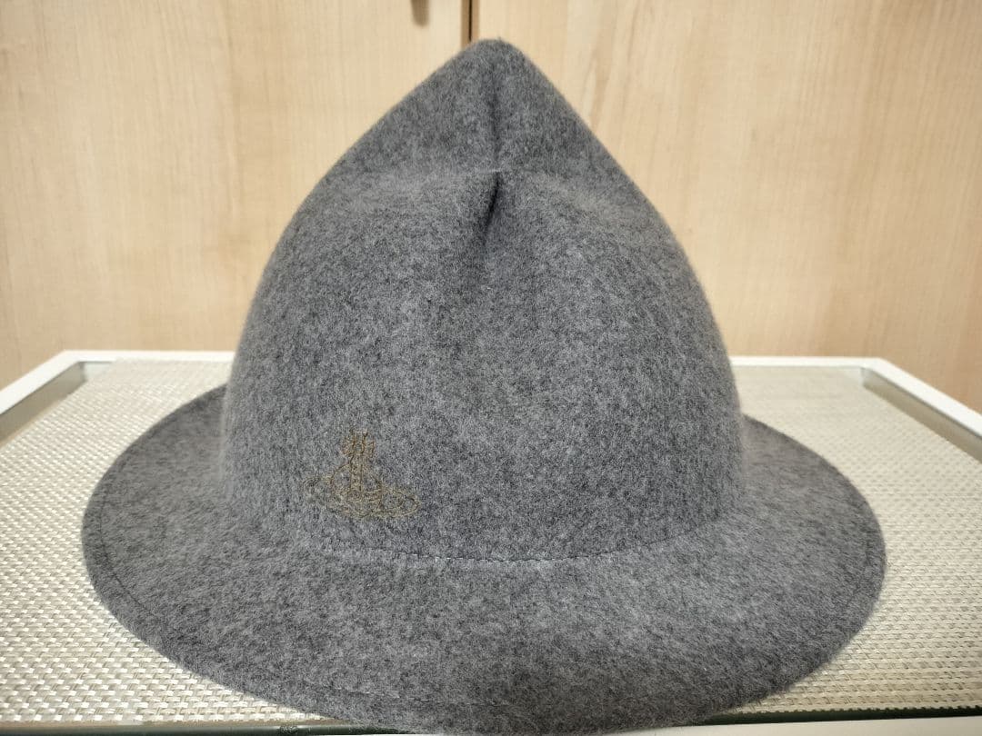 Vivienne Westwood ヴィヴィアンウエストウッド マウンテンハット