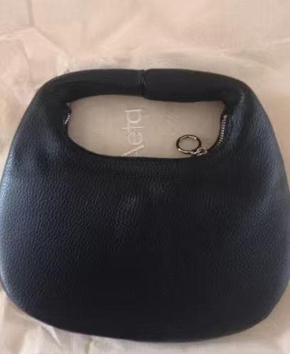 Aeta アエタ ラウンド ワンショルダー Sサイズ ハンドバッグ ブラック