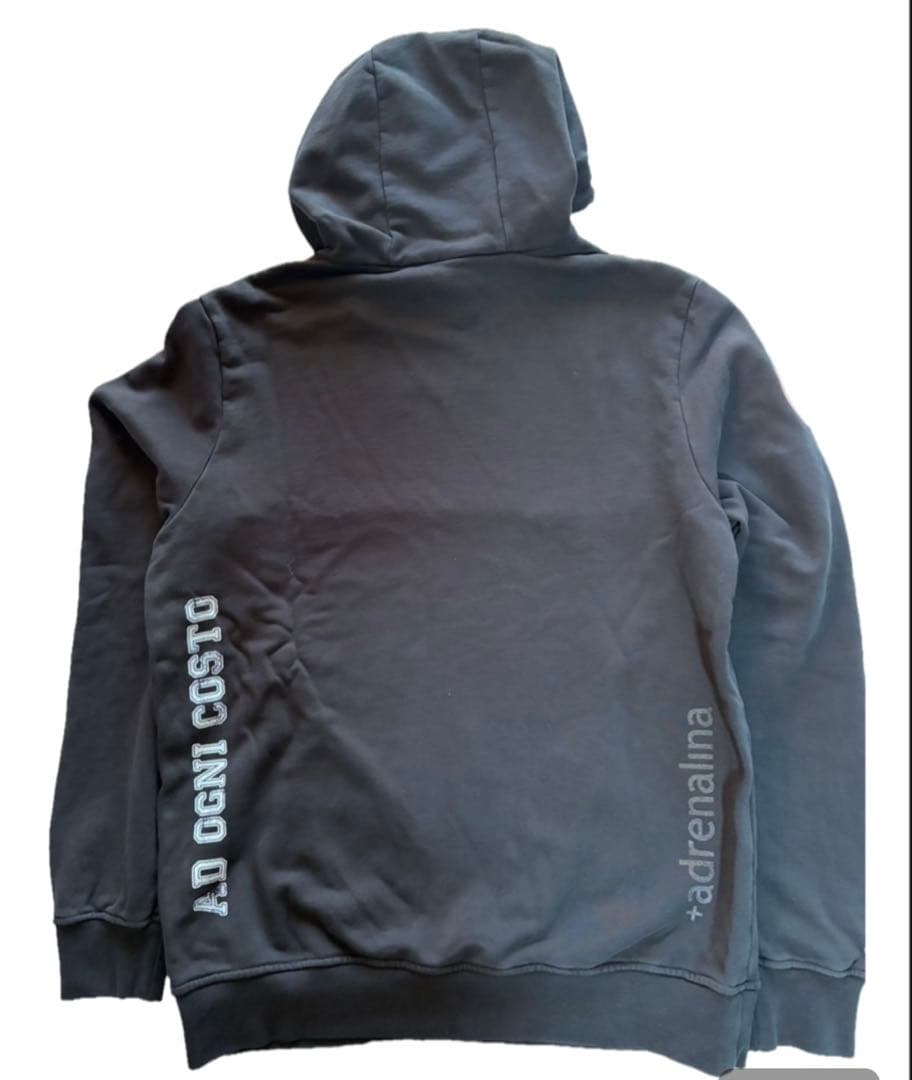 ペルージャ公式パーカー　石川祐希