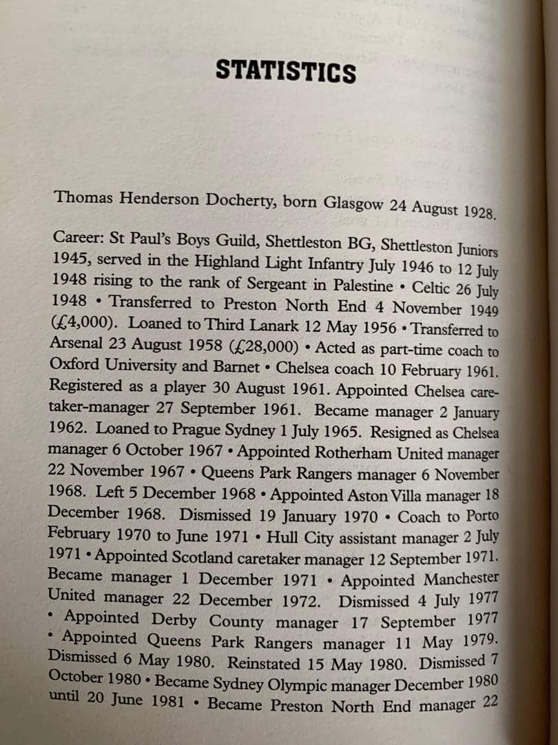 直筆サイン入り！伝説の指導者Docherty自伝 ＂The Doc\"