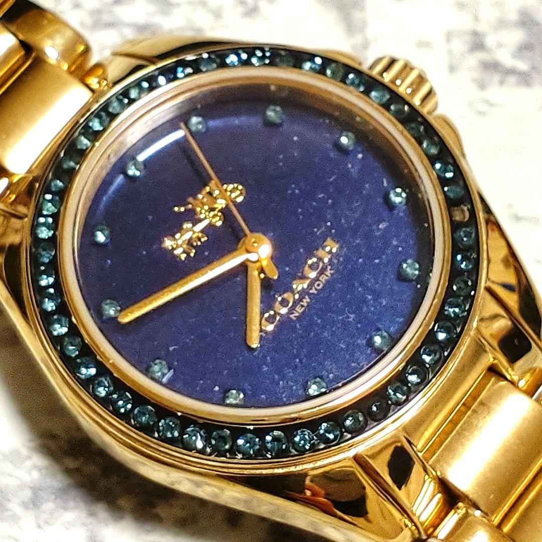 極美品　稼働　コーチ　箱付き　ゴールド　石付き　腕時計　馬車　説明書付き