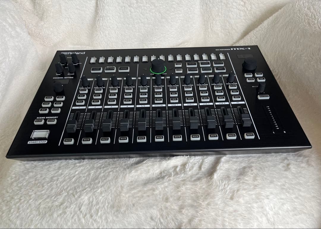【お値下げ】Roland AIRA MX-1 Mix Performer 美品