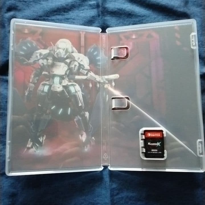 Switch中古ソフトのゼノブレイドDEとゼノブレイドクロスDEをセット販売