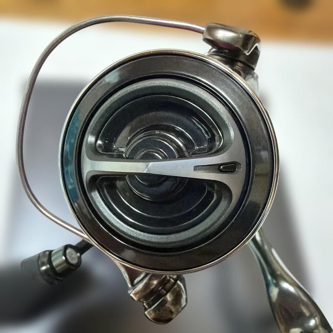 美品　22ステラC2500S予備スプール付き