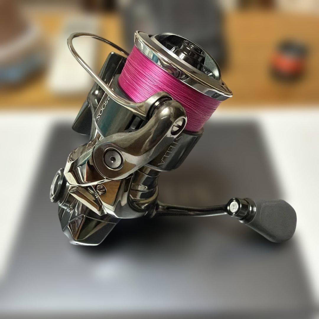 美品　22ステラC2500S予備スプール付き