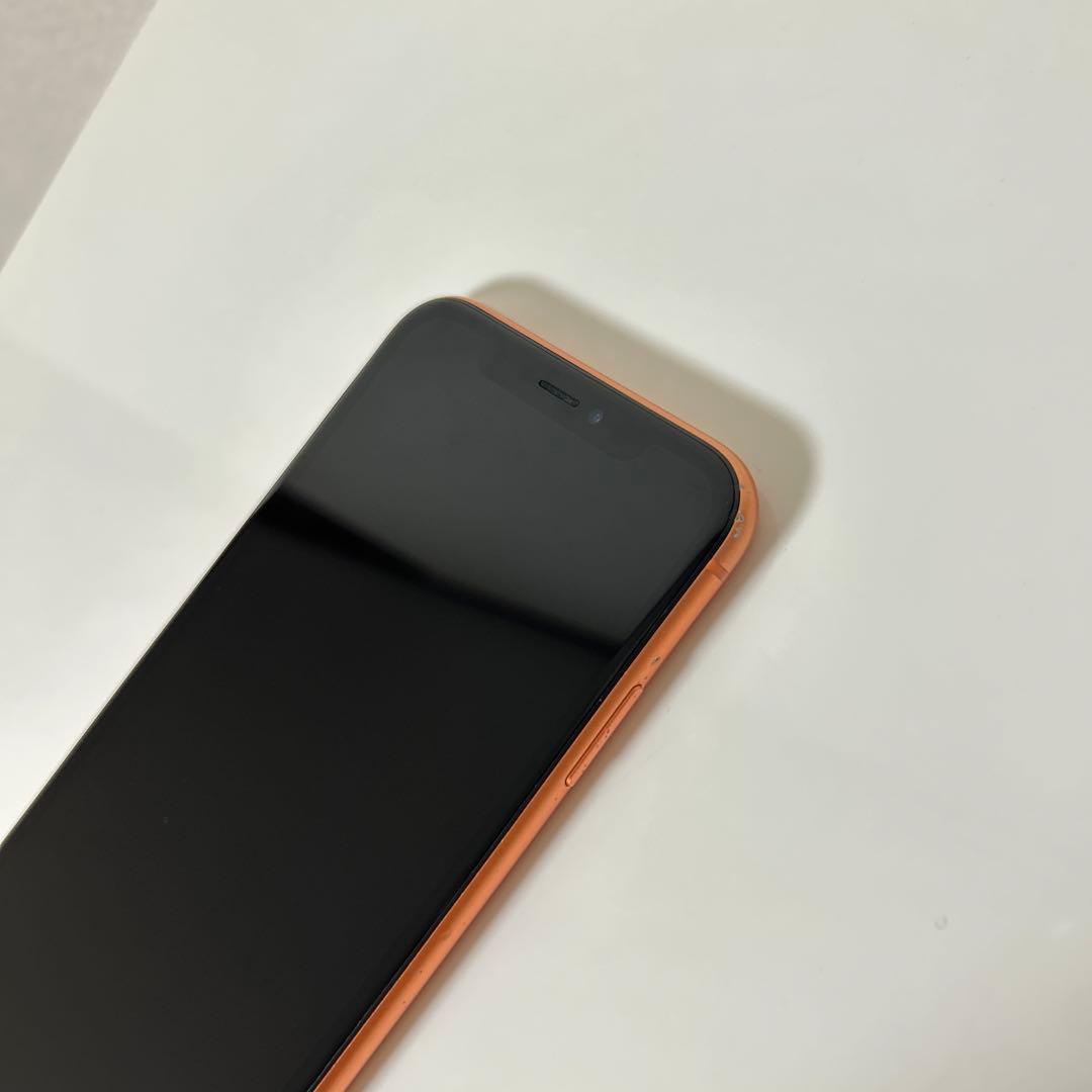iPhone XR コーラル 本体