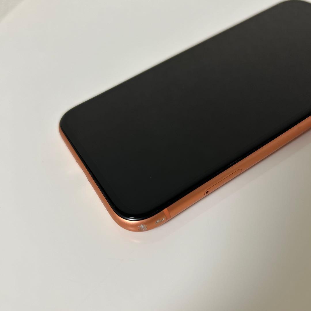 iPhone XR コーラル 本体