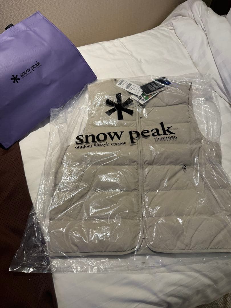 peak BTSV着用 ダウンベスト