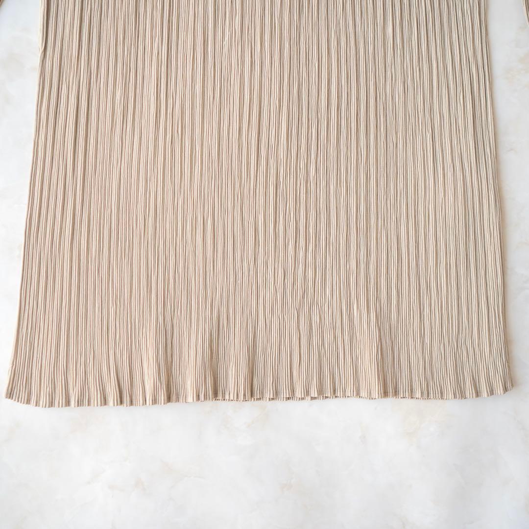 美品✨ISSEY MIYAKE プリーツ タートルネックカットソー ベージュ L