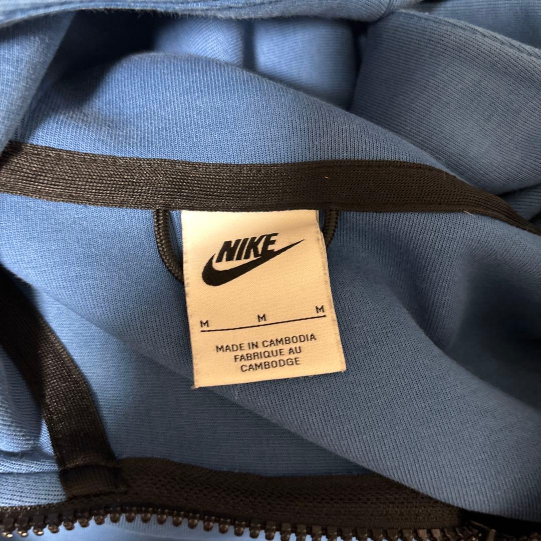 NIKE テックフリース 海外限定モデル