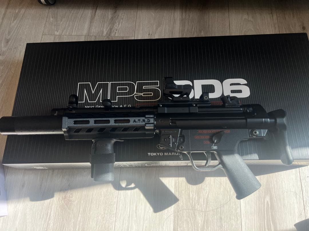 ぺこぺこさん専用　　東京マルイ MP5 SD6 次世代電動ガン　付属品多数