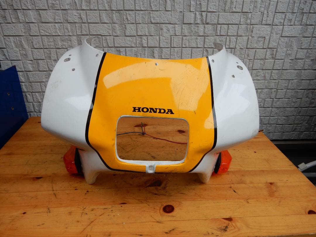 HONDA　NSR50初期　フロントカウル中古品