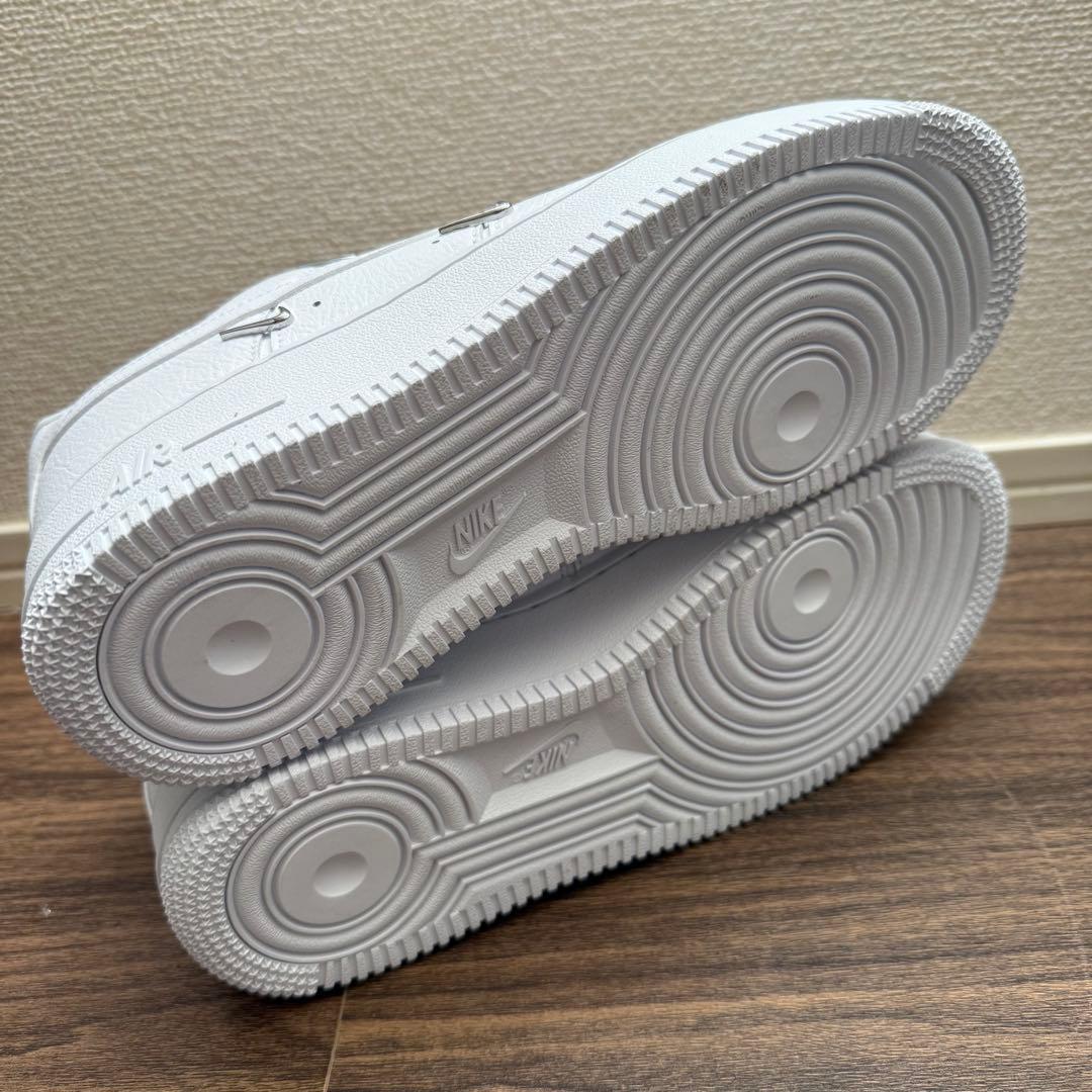 Nike Air Force 1 low ナイキ　エアフォース1 クローム　白