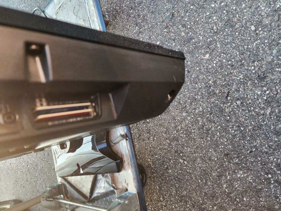 HITACHI Wooo 液晶テレビ　L37-XP05 　リモコンなし