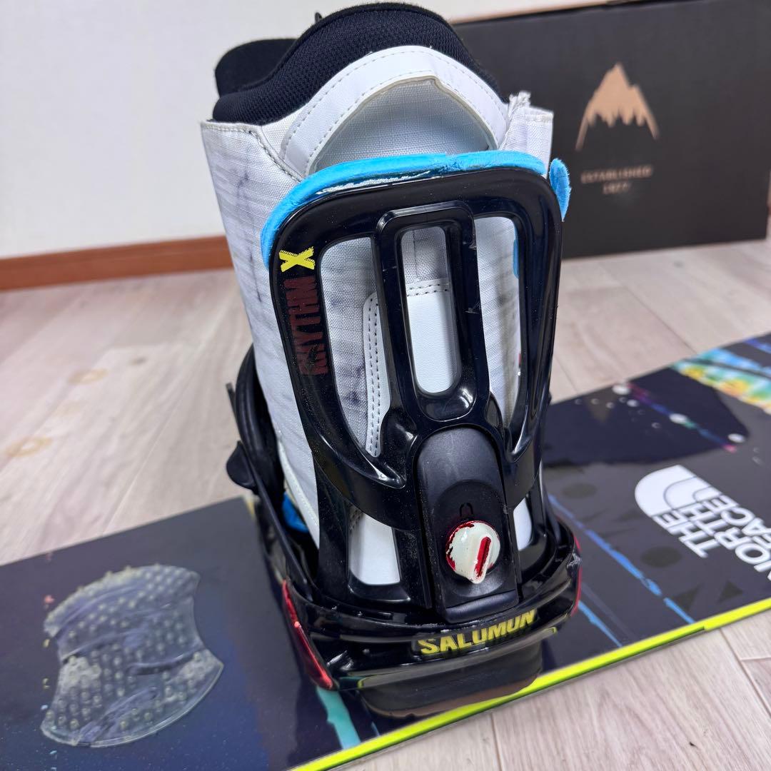 ブーツ無しSALOMON スノーボード 151cm 三点セット