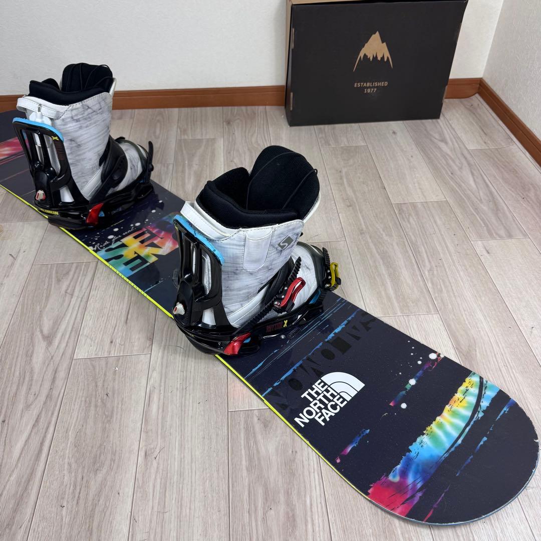 ブーツ無しSALOMON スノーボード 151cm 三点セット