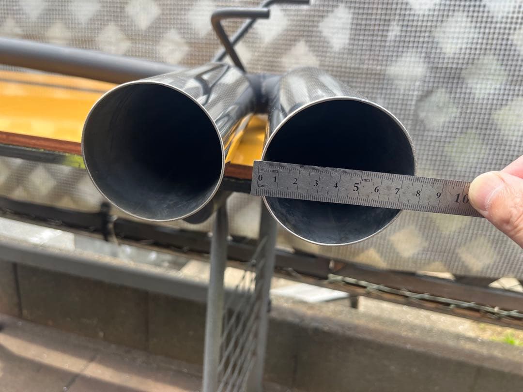 にゃんトヨタ86ZN6 BRZ前期！右出しデュアル76.3Φストレート！