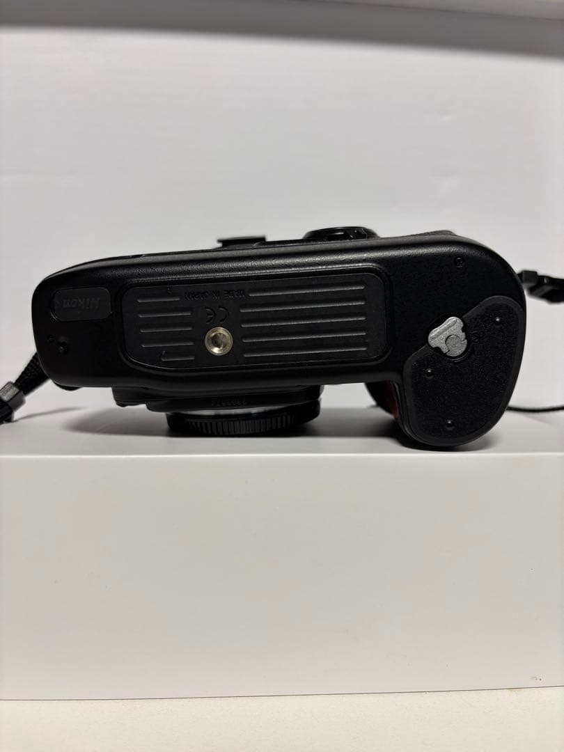 【piyo9298✨】Nikon F100 フィルム一眼レフカメラ　難あり