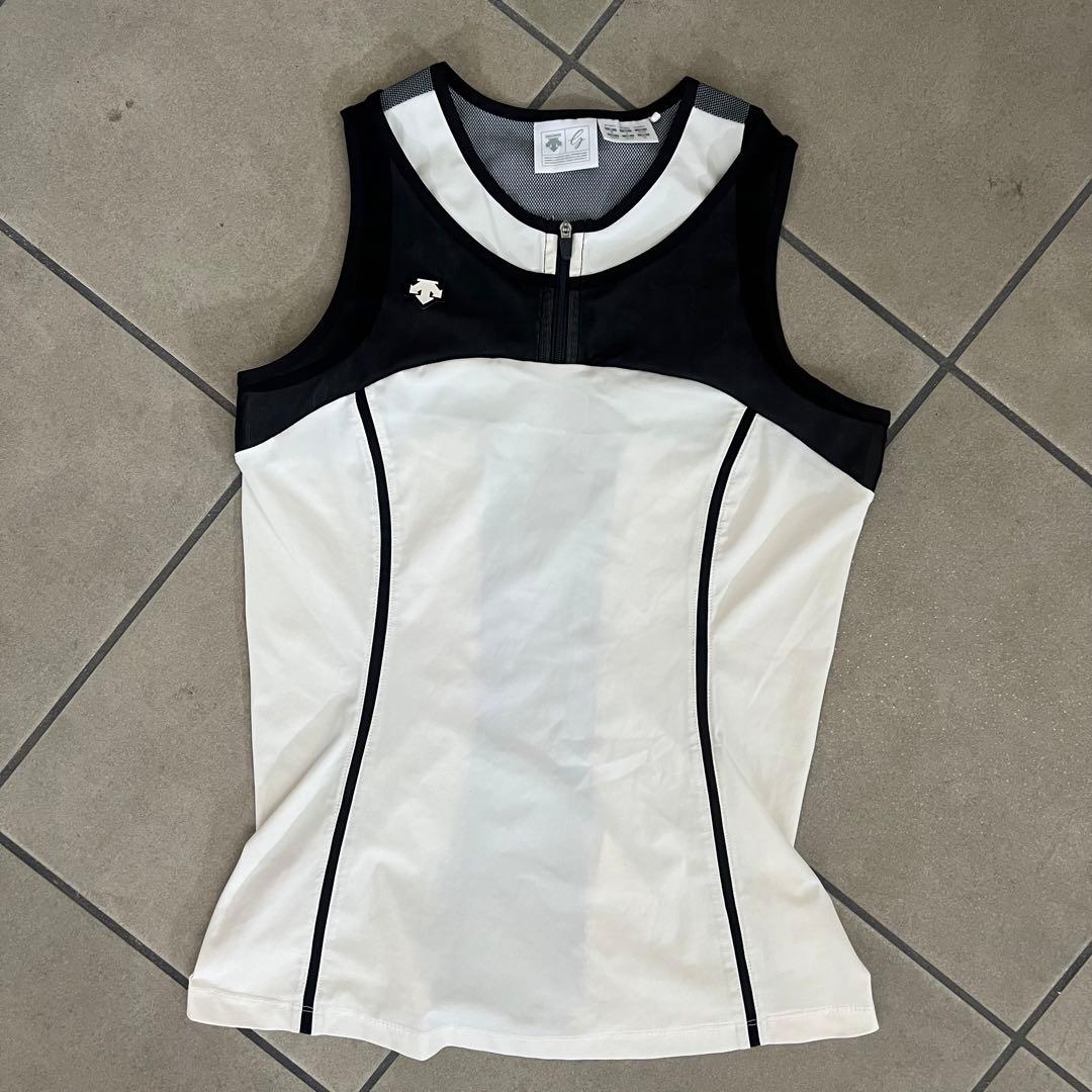 DESCENTE GOLF デサントゴルフ　セットアップ　メッシュ　ロゴ　M