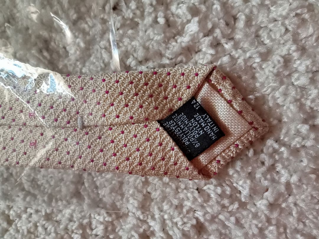 CHANEL ベージュ ドット柄 シルクネクタイ