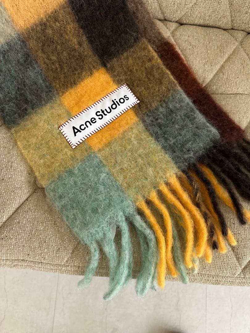 Acne Studios モヘアチェックスカーフ 250 × 28cm