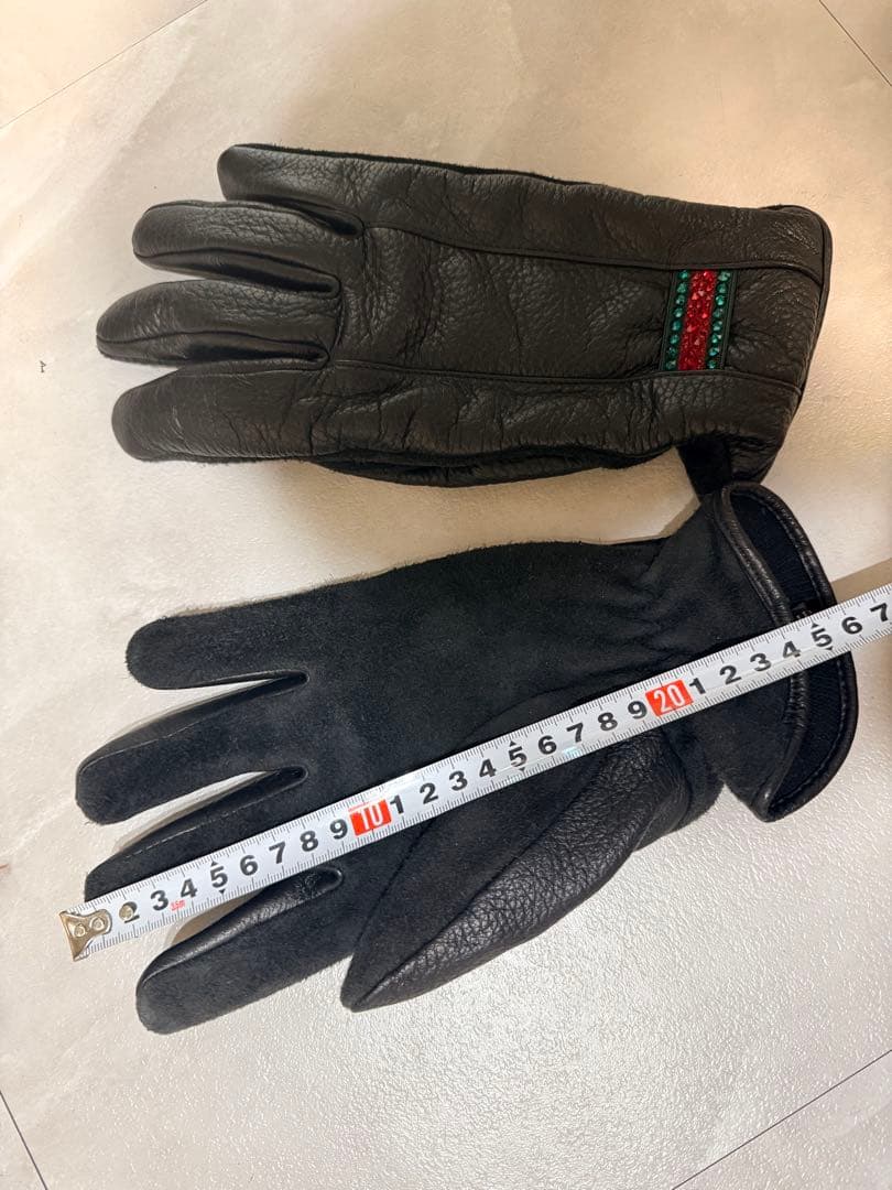 T*】様 GUCCI シェリーライン スワロフスキー レザー　手袋 グローブ本革