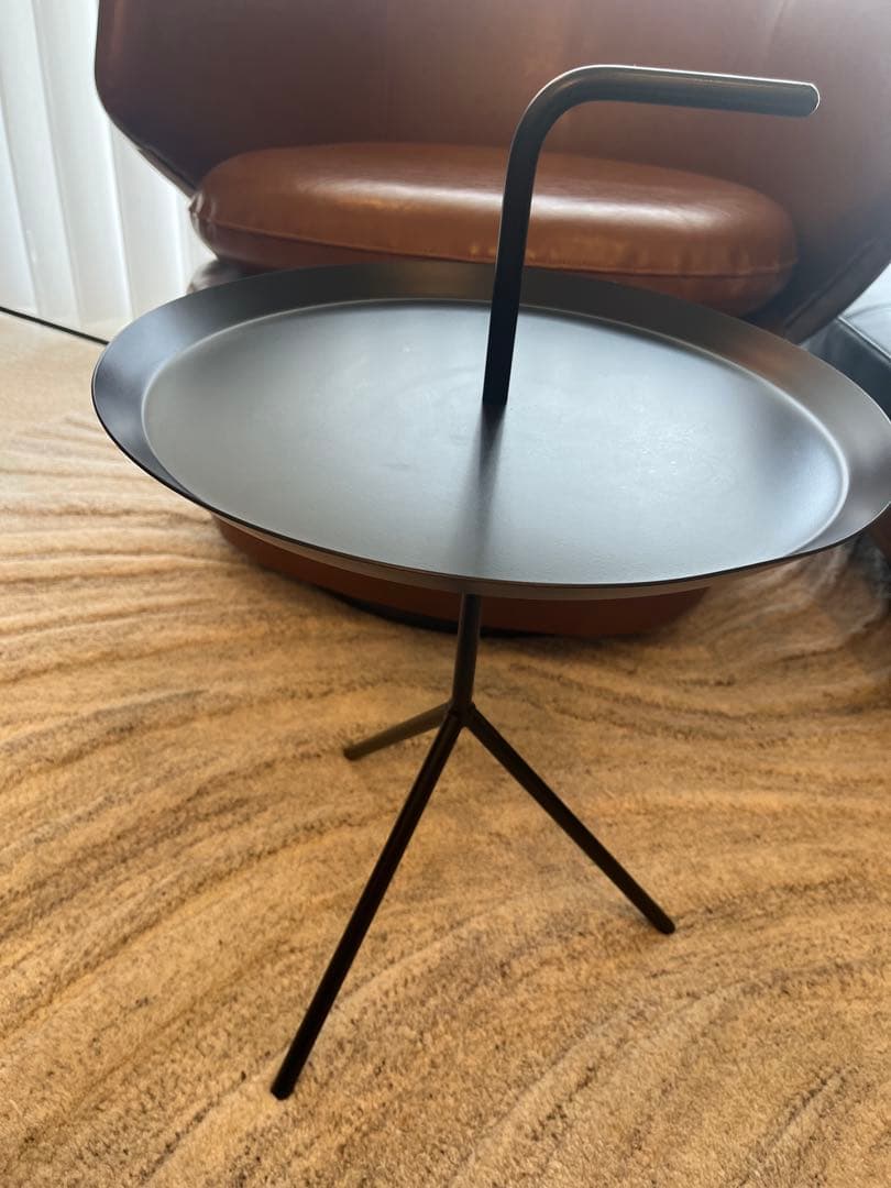 HAY DLMサイドテーブル　黒