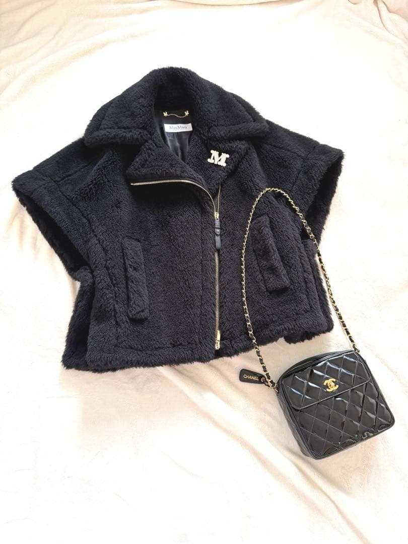 マックスマーラ　MAXMARA テディベアポンチョ　ケープ　NEWMANTO