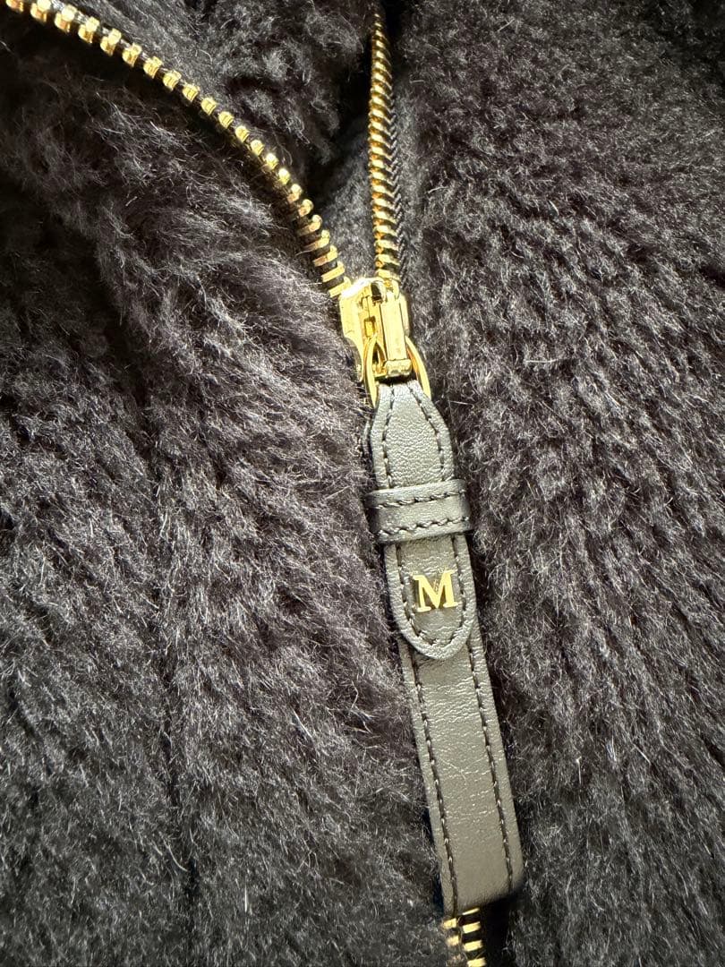 マックスマーラ　MAXMARA テディベアポンチョ　ケープ　NEWMANTO