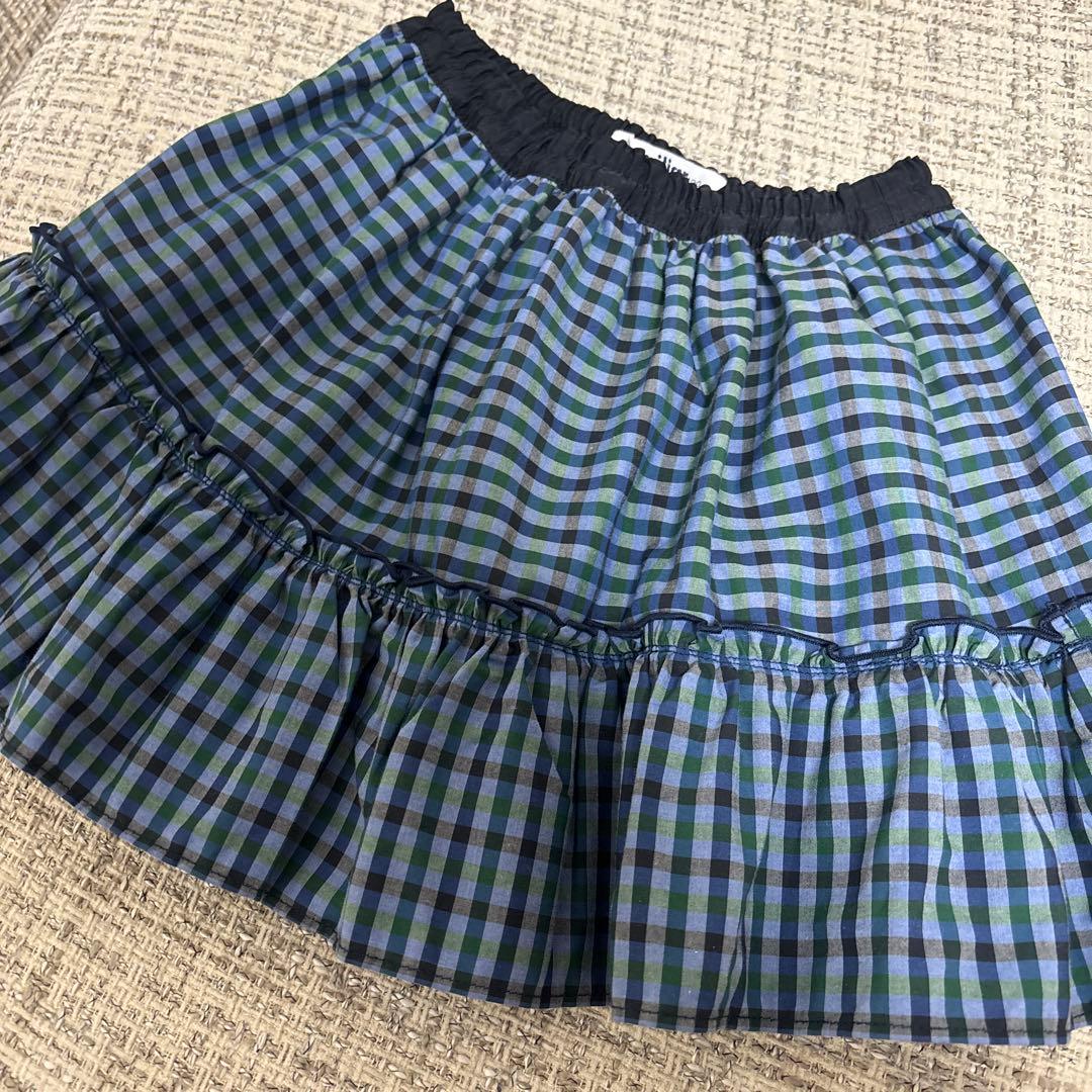 メ*ン様 【新品未使用】familiar ファミリア スカート リバーシブル X