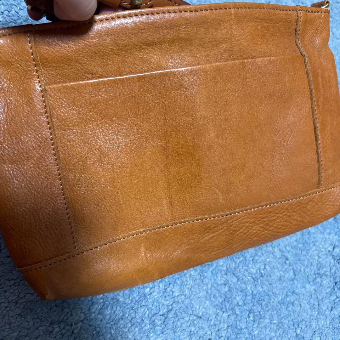 ぱむけろ様　イタガキ　ショルダーバッグ クラッチバッグ 本革