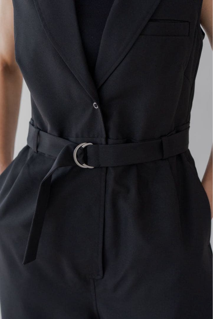 【人気完売品】regleamテーラードオールインワン