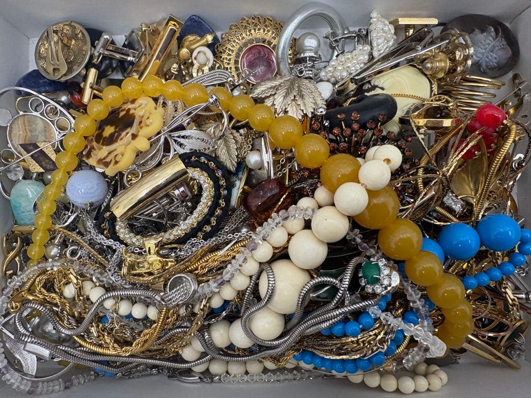 アクセサリー　ゴールド　シルバー　石　パール　リング　ネックレス　まとめ売り