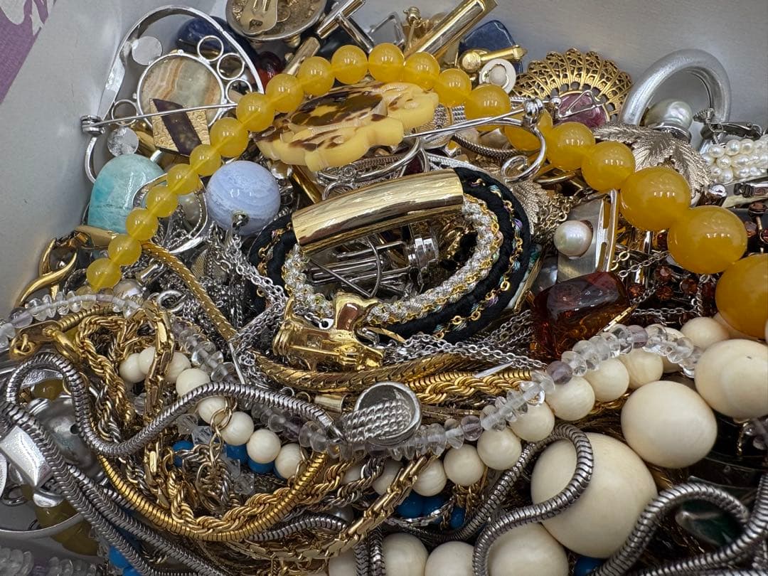 アクセサリー　ゴールド　シルバー　石　パール　リング　ネックレス　まとめ売り