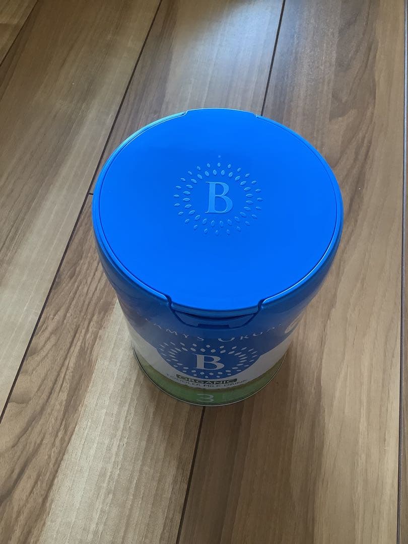 Bellamy’sベラミーズ・オーガニック牛の粉ミルク(12ヶ月〜)3缶