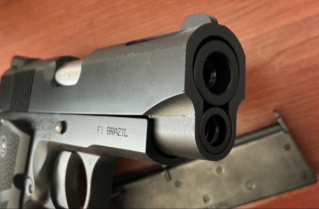 東京マルイ V10 ULTRACOMPACT ブラック ガスガン