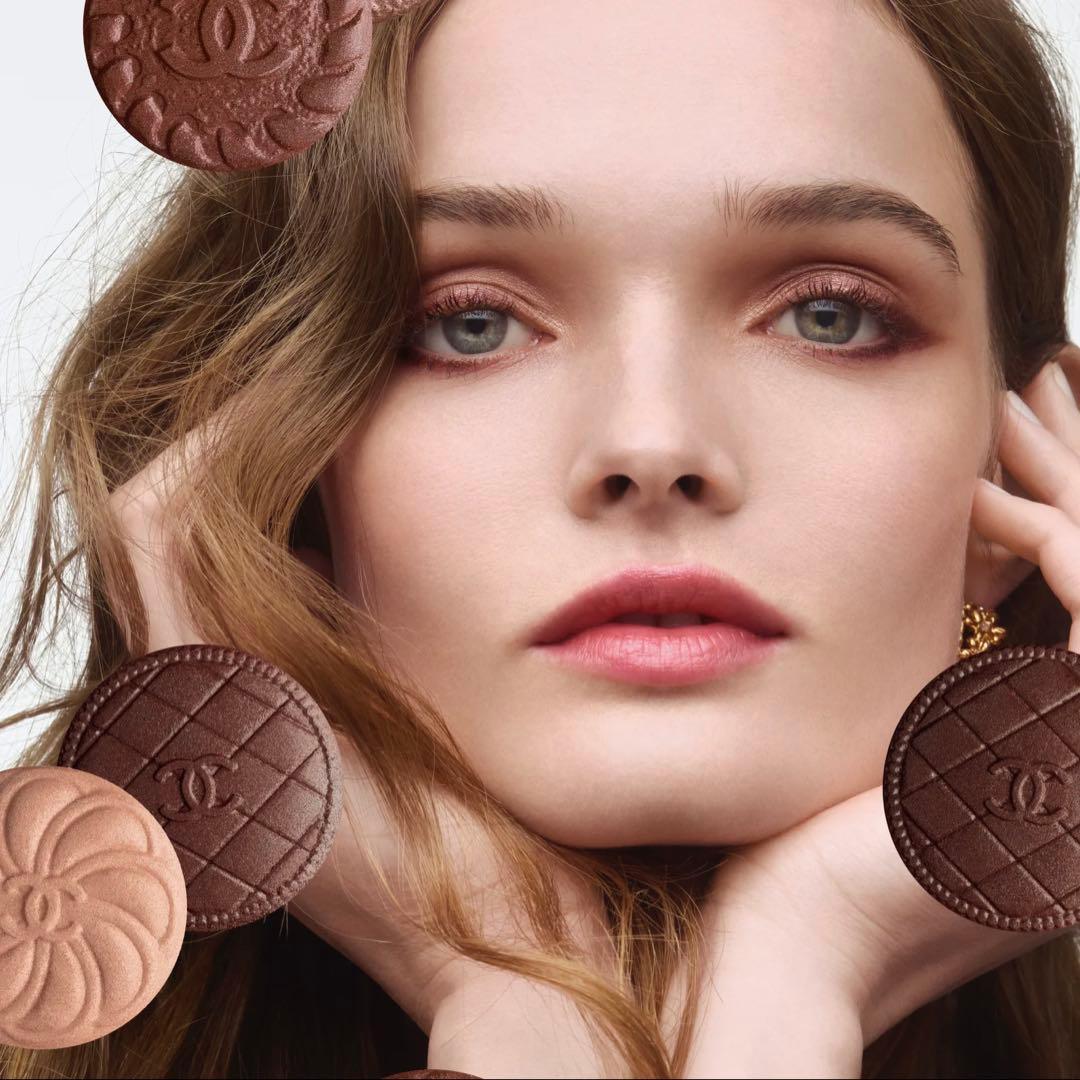 CHANEL アイシャドウパレット 219 ブトン クチュール　美品