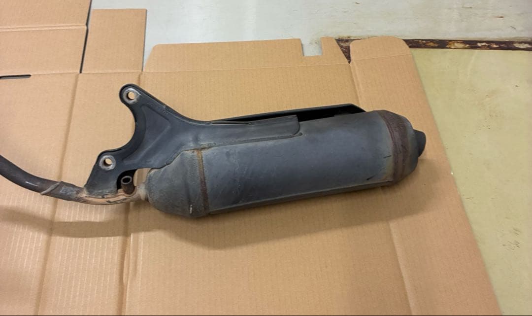 アドレスv125s 純正マフラー　ガスケット