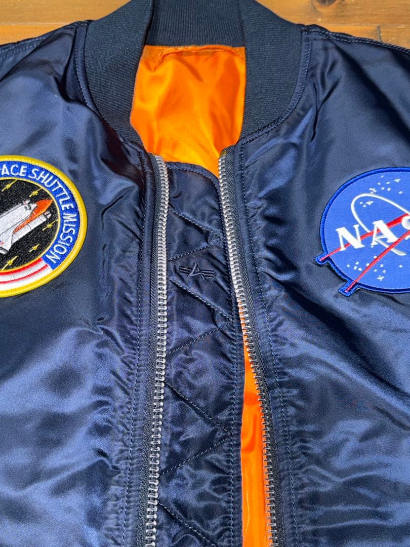 Alpha Industriesフライトジャケット