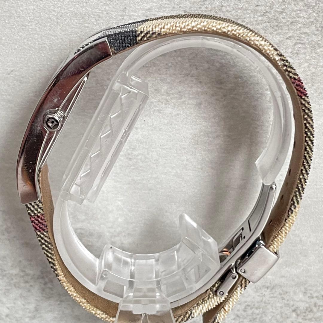 稼動品　Burberry バーバリー レクタンギュラー　純正ベルト　腕時計