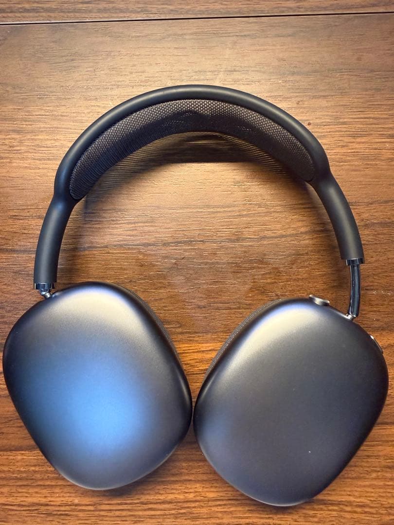 Airpods Max 第一世代