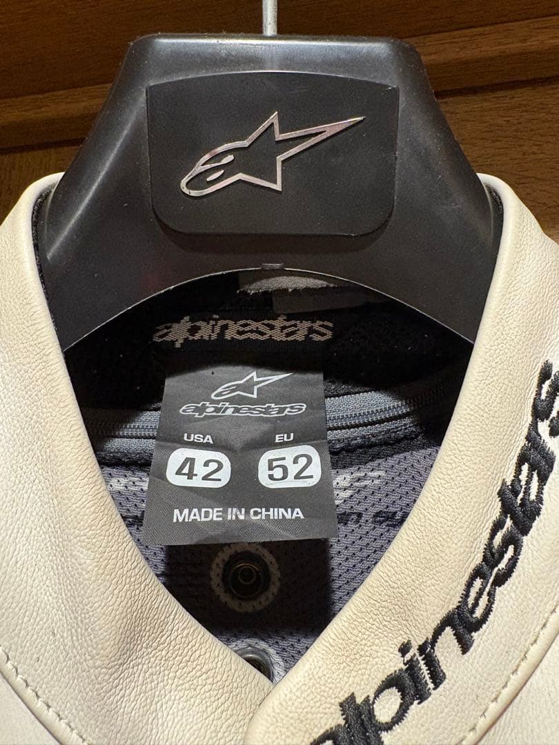 Alpinestars TECH 1-R レーシングスーツ　MFJ公認