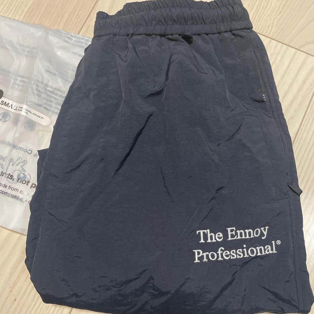 ennoy シャカシャカ　　BLACK ナイロンパンツ